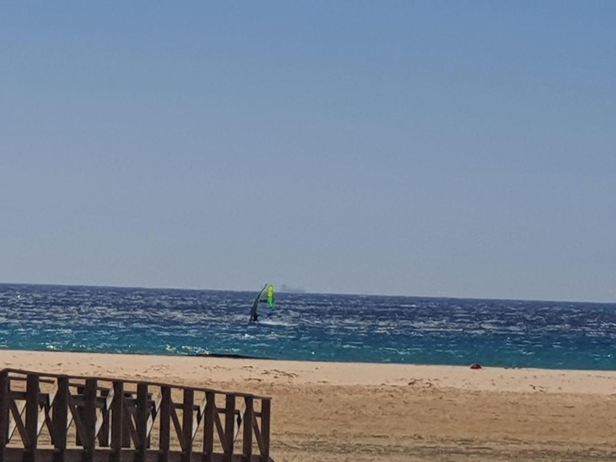 La Tortuga I, Encantador Apartamento Con Garaje En Primera Linea De Playa Tarifa Zewnętrze zdjęcie