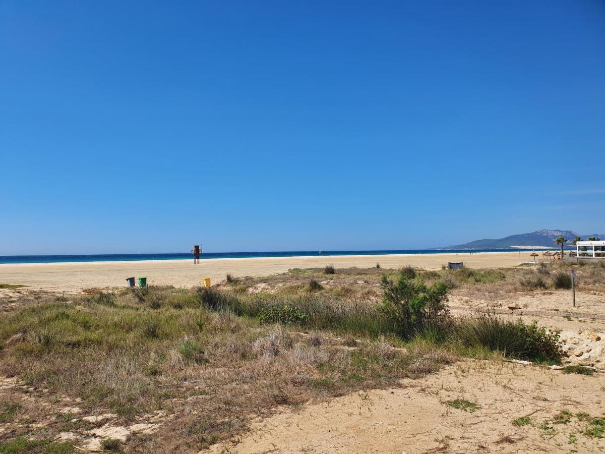 La Tortuga I, Encantador Apartamento Con Garaje En Primera Linea De Playa Tarifa Zewnętrze zdjęcie