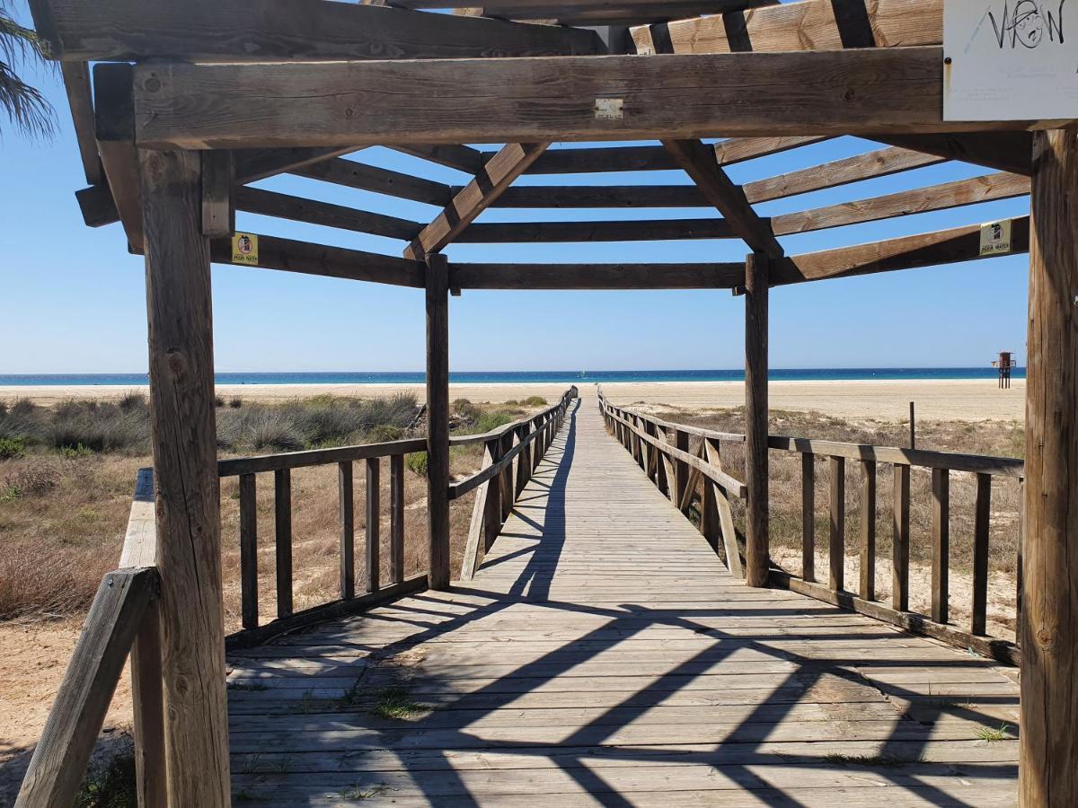 La Tortuga I, Encantador Apartamento Con Garaje En Primera Linea De Playa Tarifa Zewnętrze zdjęcie